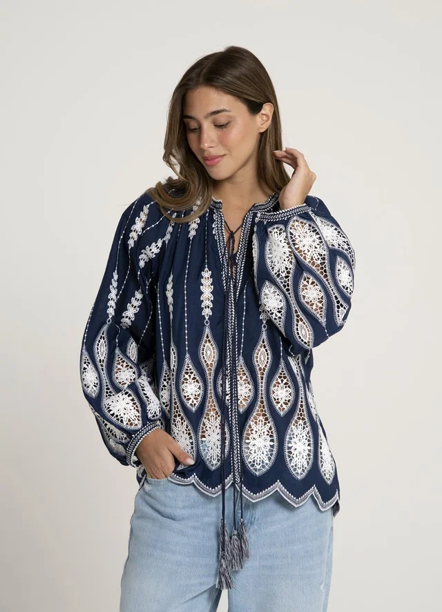 Blusa mangas balloom bordada 