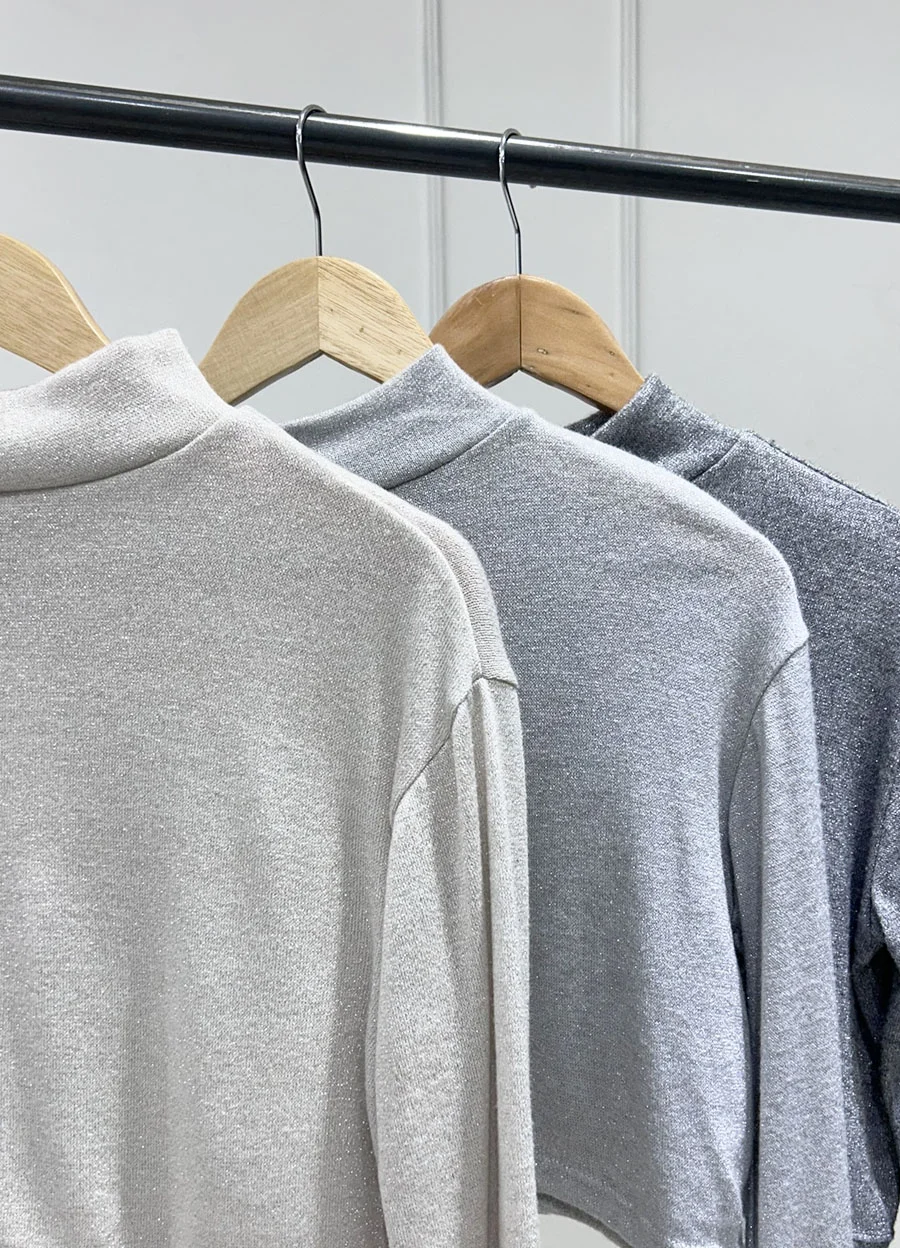 Polera de lanilla con lurex crop 