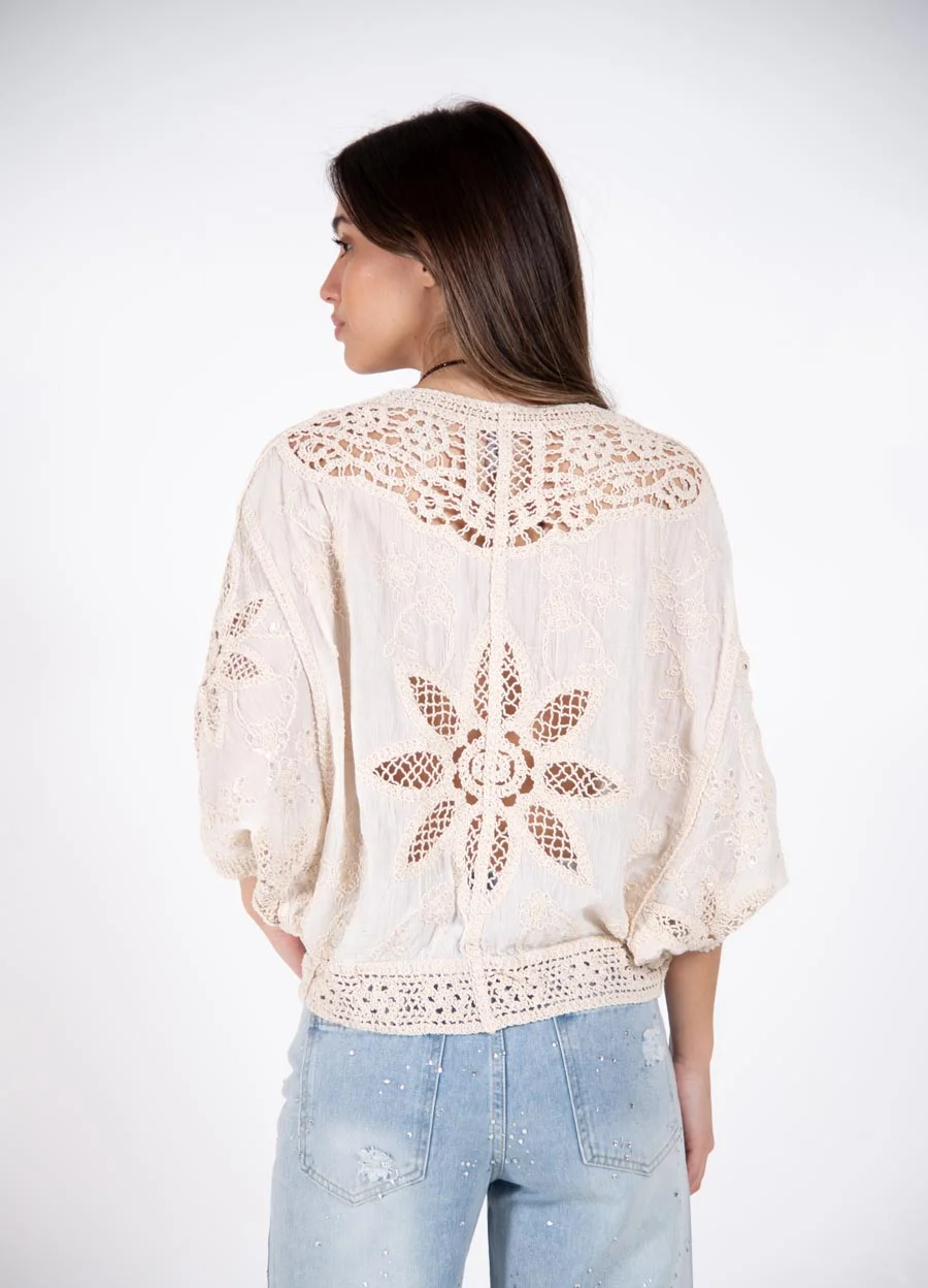 Kimono calado 3 botones
