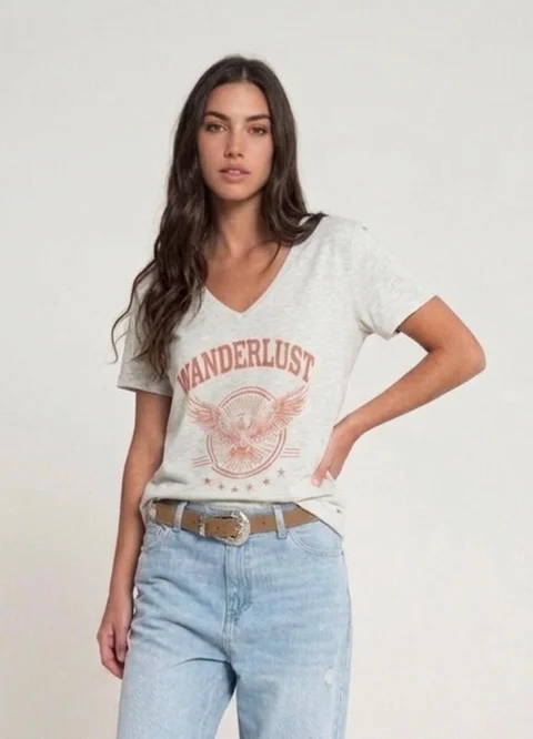 Remera WANDERLUST 