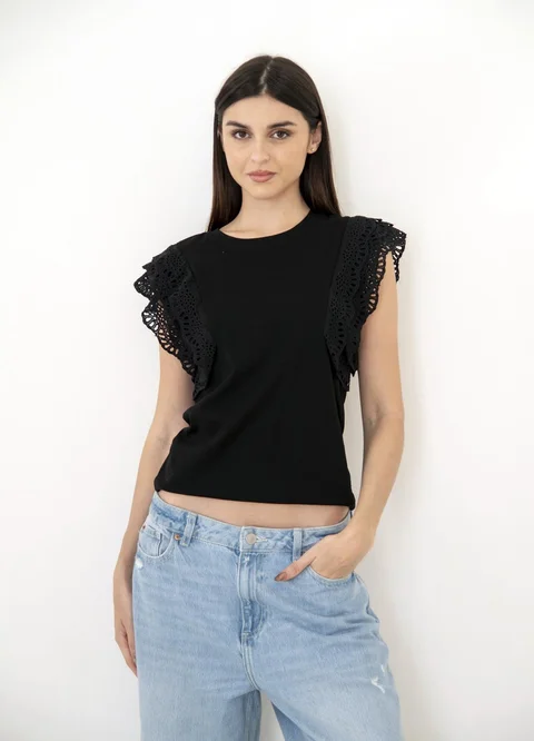 Remera jersey con broderie en manga 