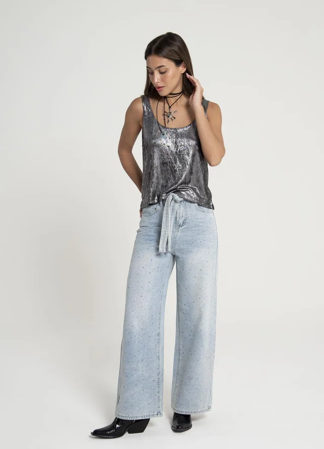 Musculosa metalizada con tajitos