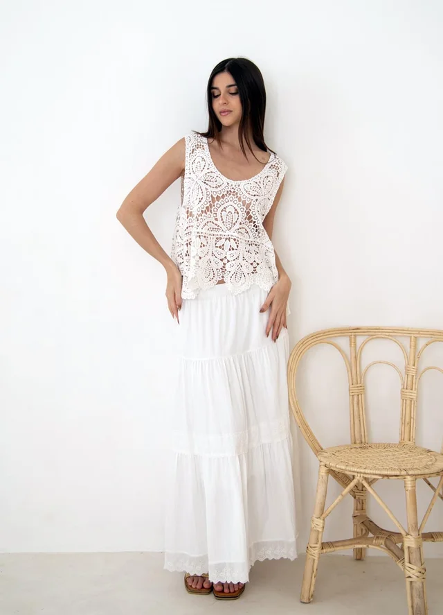 Falda con recorte combinado broderie 