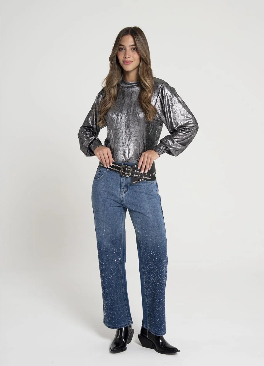 Blusa con abertura en espalda 