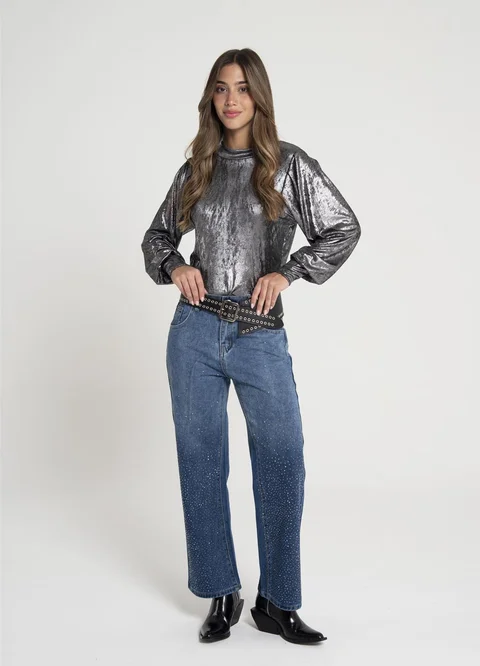 Blusa con abertura en espalda 