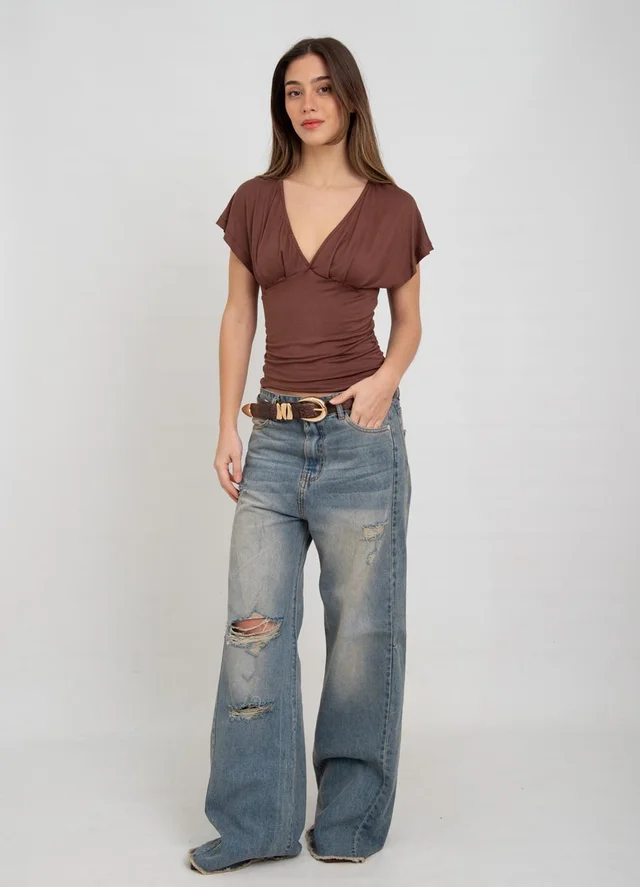 Remera viscosa c/frunce escote V 