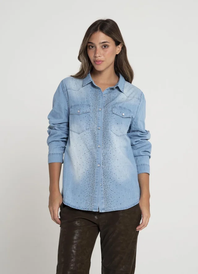 Camisa denim con strass 