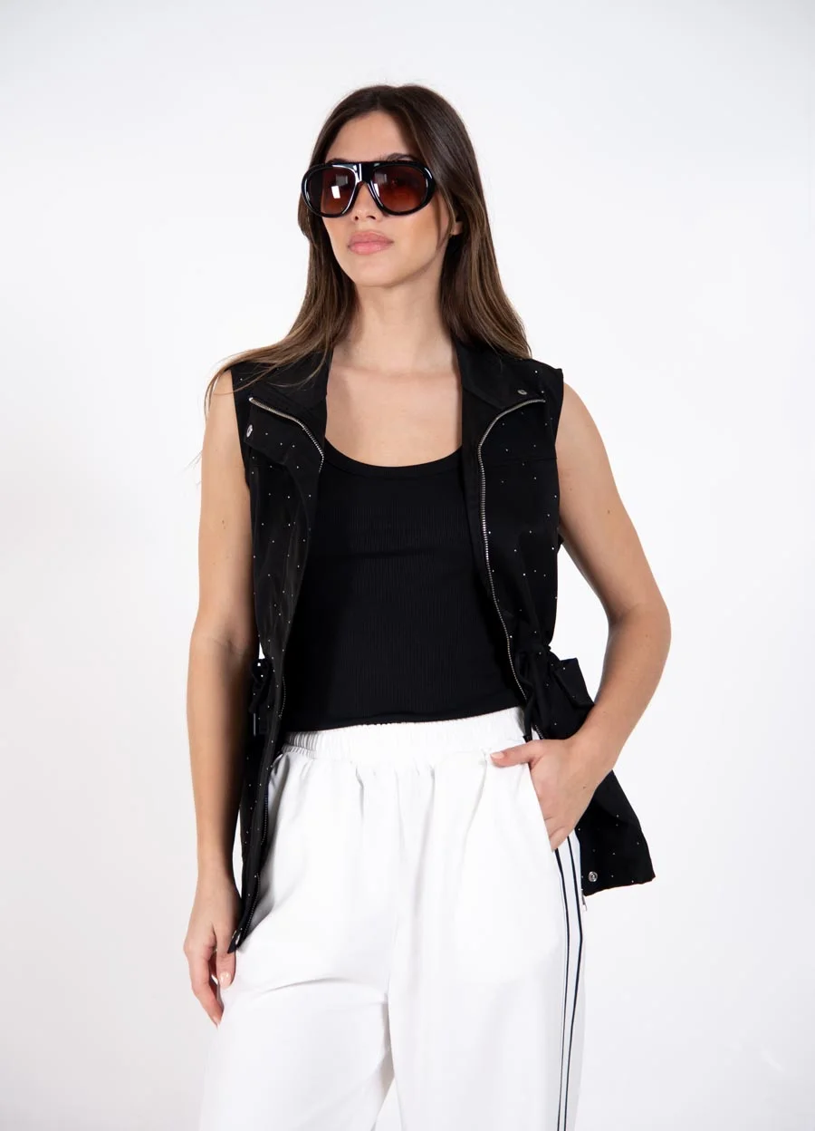 Chaleco cargo con strass 