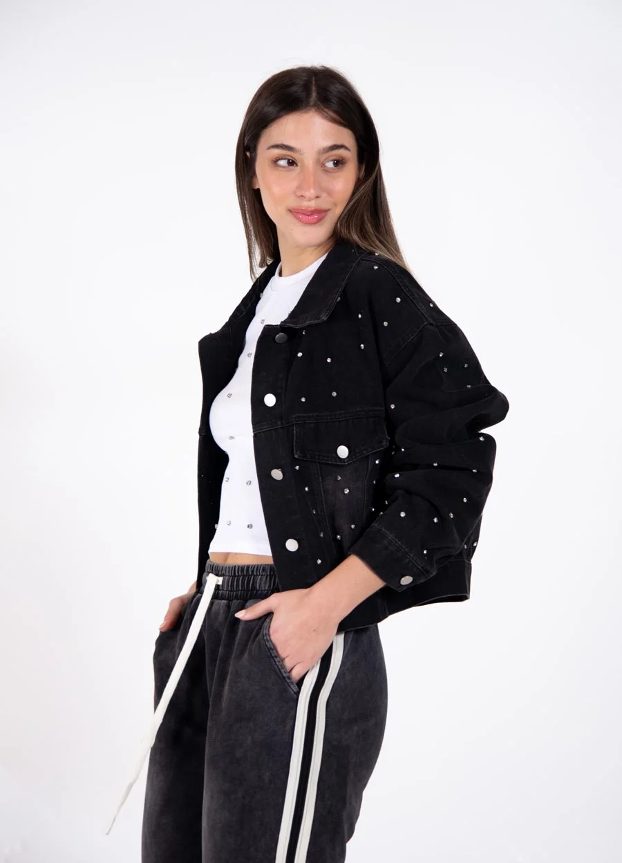 Campera denim con piedras strass