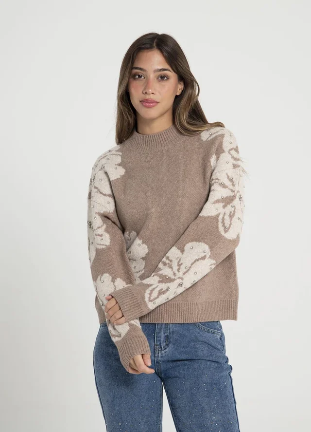 Sweater con flores y strass en manga 