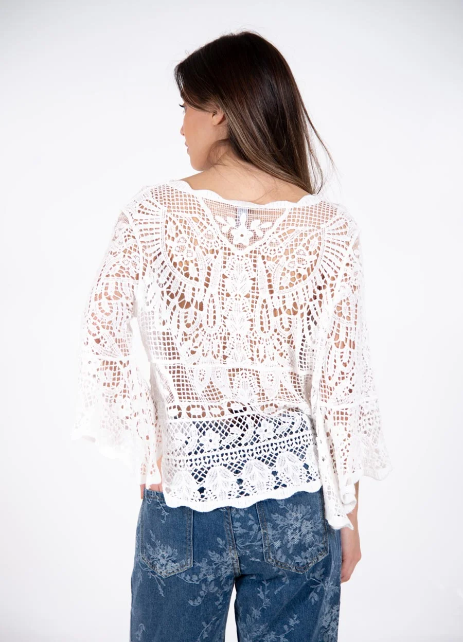 Blusa crochet manga campana 3/4
