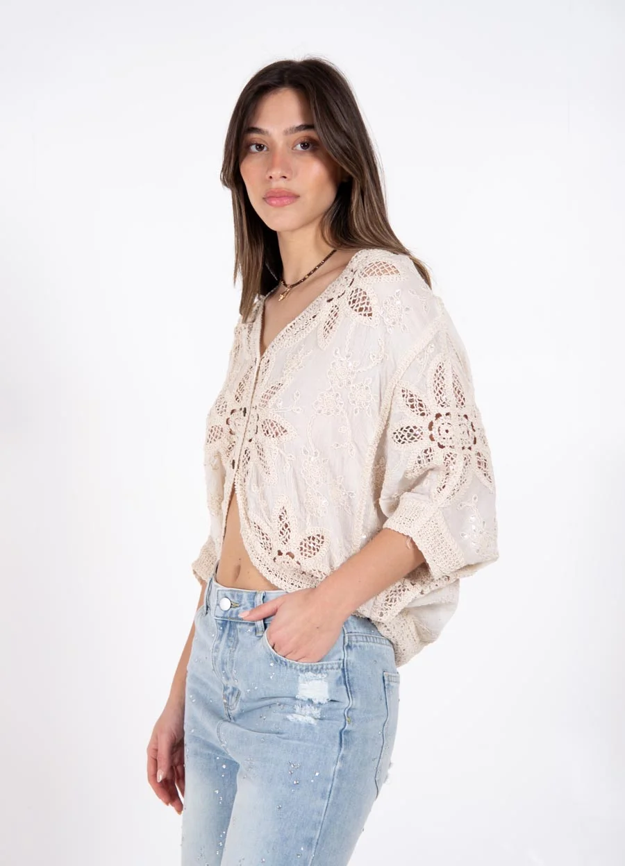 Kimono calado 3 botones