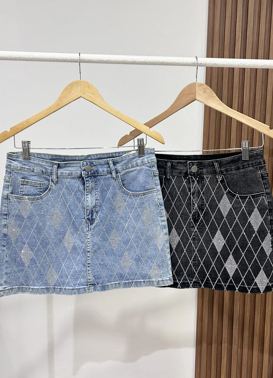 Mini de jean con strass 