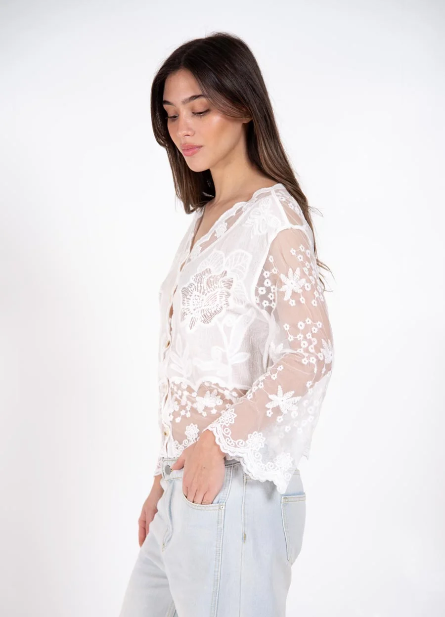Blusa tul bordada 