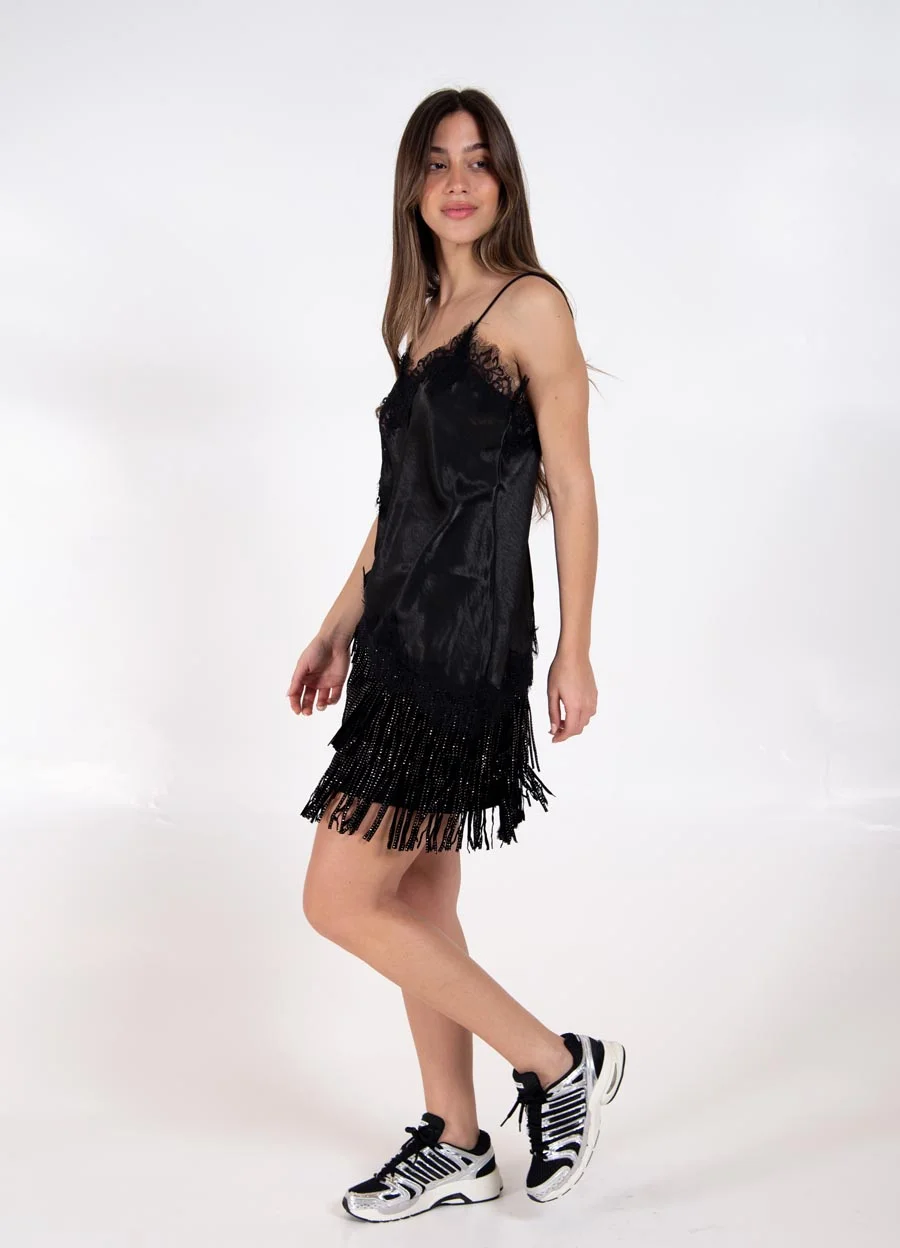 Mini de gamuza con flecos y strass