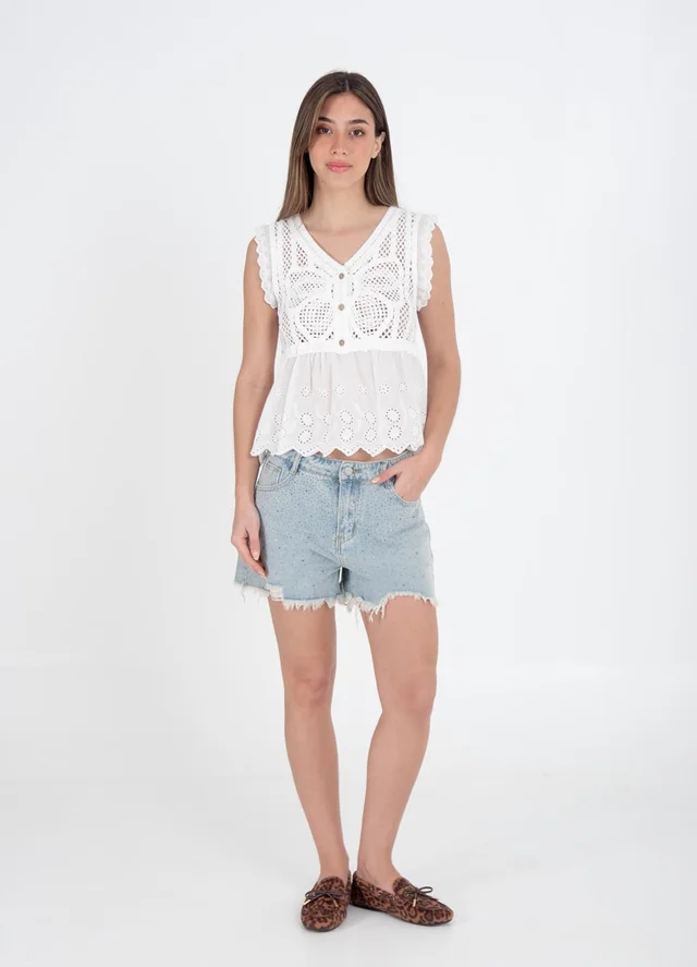 Blusa crochet con recorte combinada 
