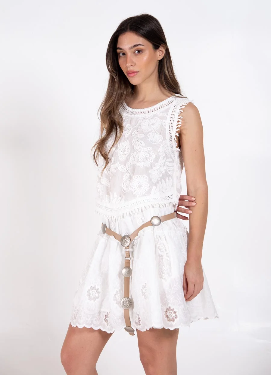 Musculosa bordada  con flecos