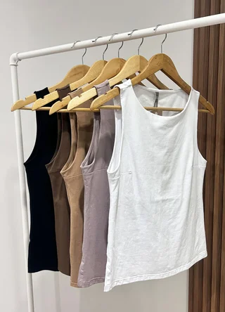 Musculosa jry spandex con pinza y tajitos  - Vista 6