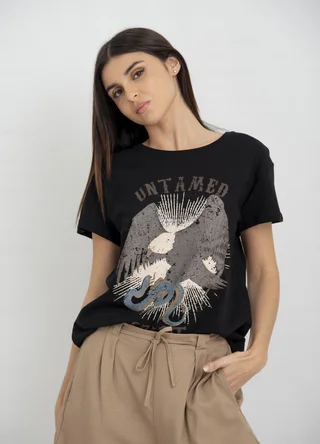 Remera UNTAMED  - Vista 2