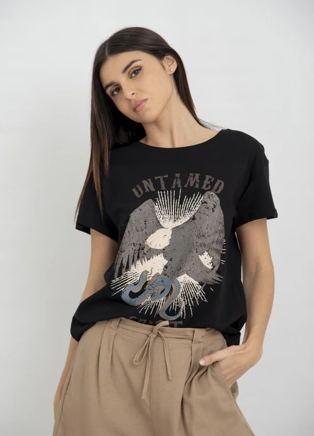Remera UNTAMED 