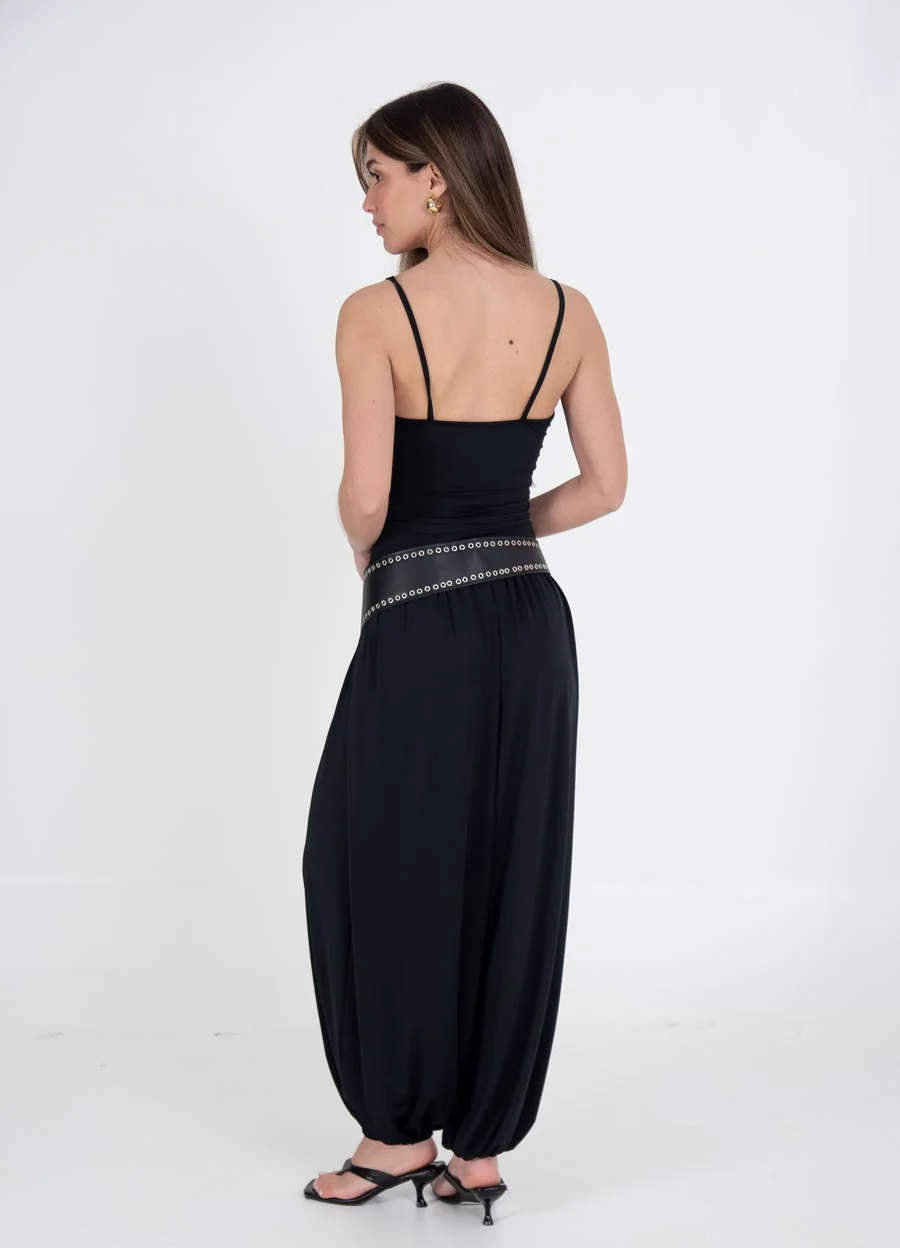Body con puntilla en escote 