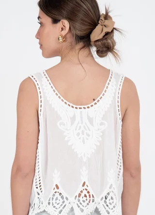 Musculosa irregular bordada al tono - Vista 3