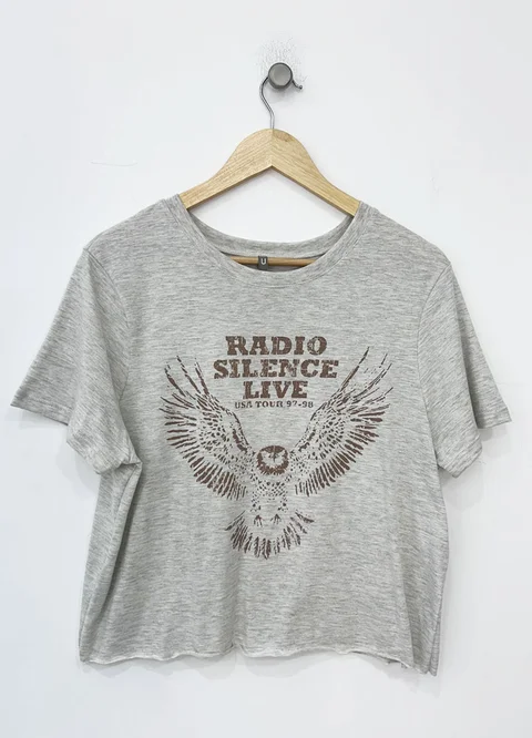 Remera RADIO SILENCE 