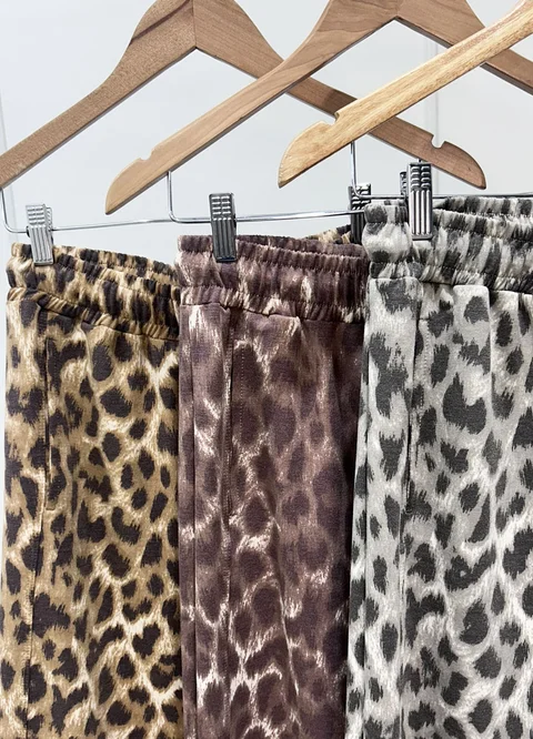 Babucha rustico batik/print con recorte 