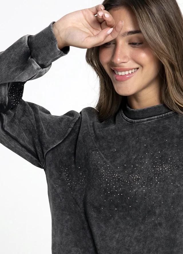 Buzo prelavado con strass