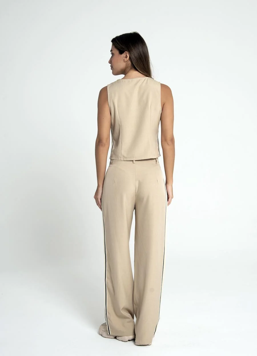 Pantalon sastrero con cordon y detalle lateral 
