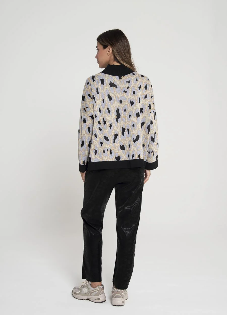 Sweater print con puños 