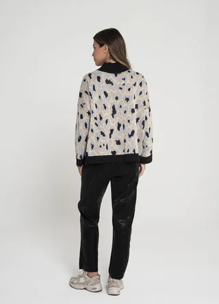 Sweater print con puños  - Vista 5