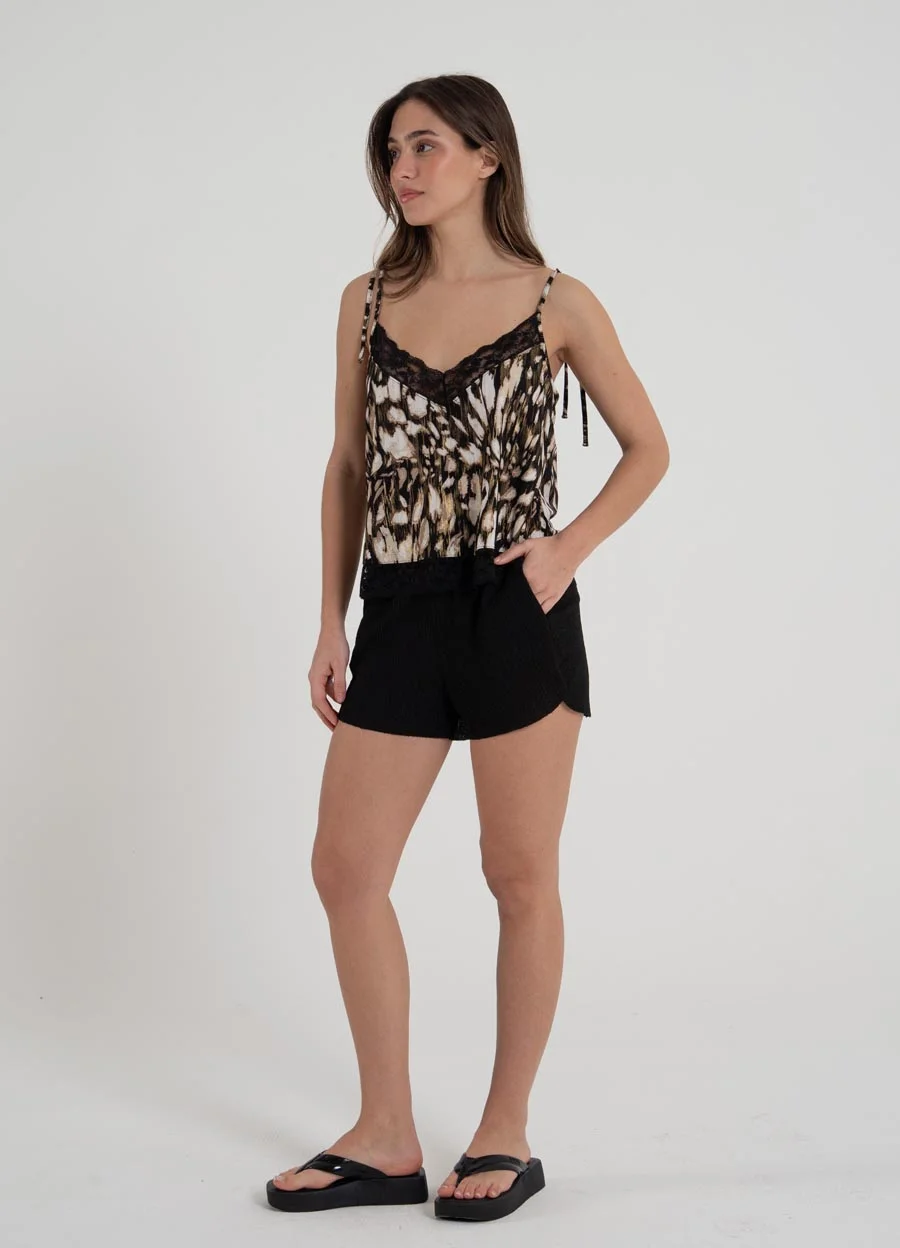 Short creppe al corte 