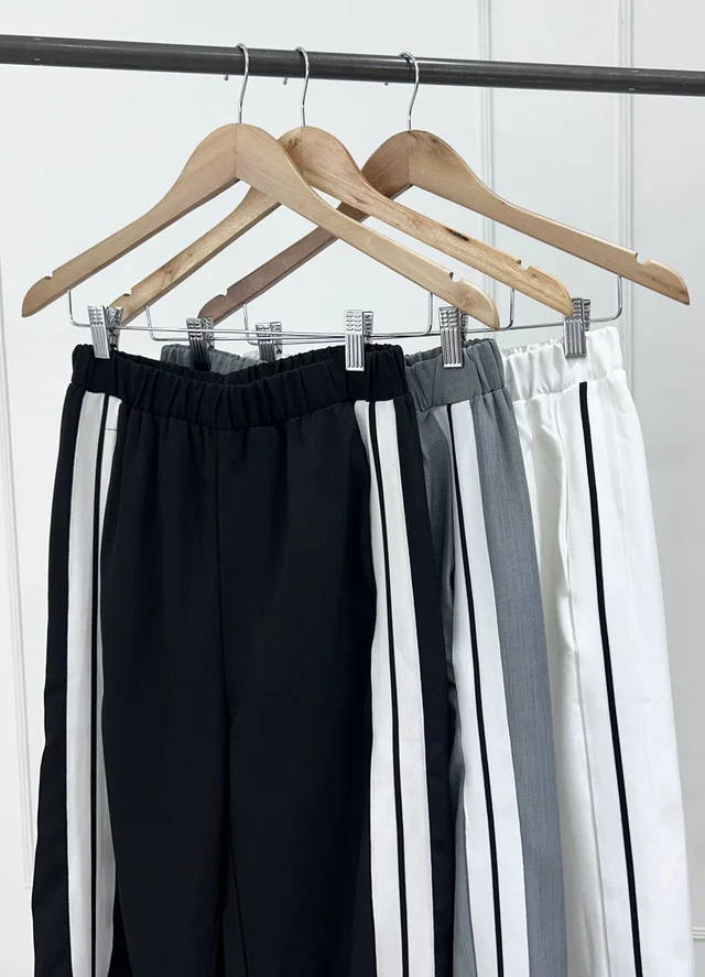 Pantalon sastrero con tira lateral y elastico