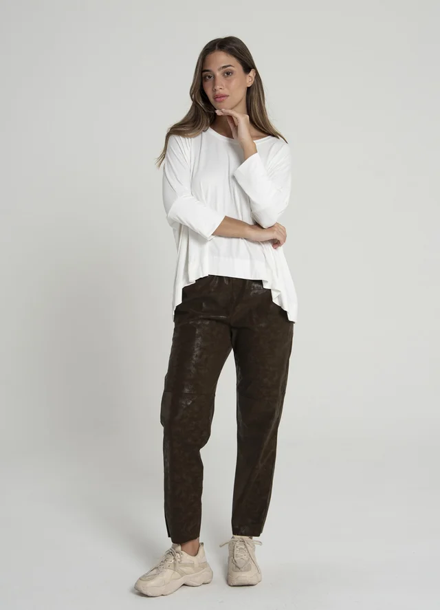 Babucha eco cuero con recortes