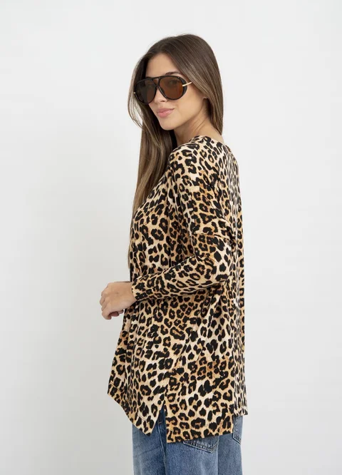 Remera print m/larga con tajito