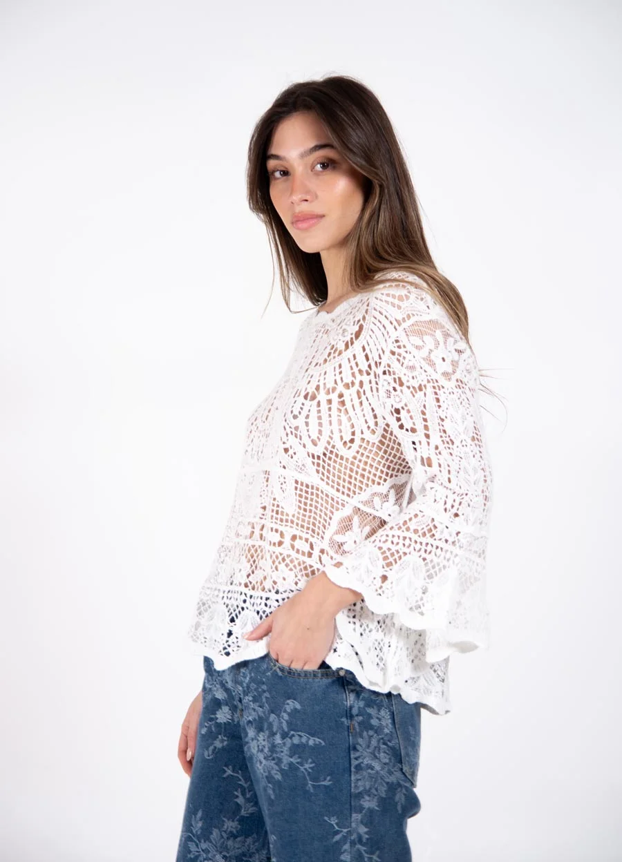 Blusa crochet manga campana 3/4