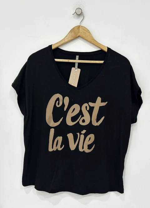 Remera CEST LA VIE 