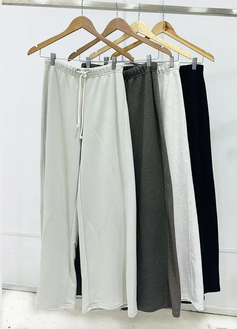 Palazzo rustico esmerilado con cordon 