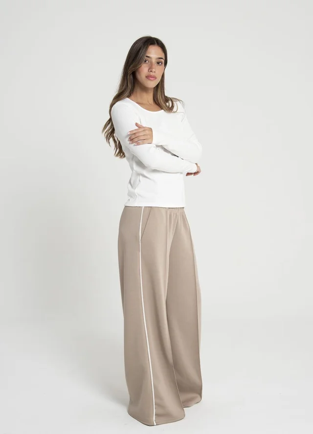  Pantalon deportivo con vivo lateral 