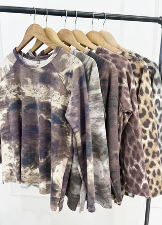 Buzo batik/ print manga ranglan  - Vista 4