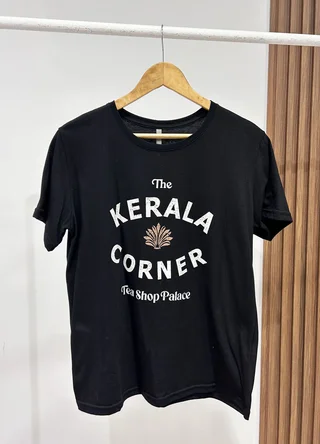 Remera KERALA CORNER  - Vista 3