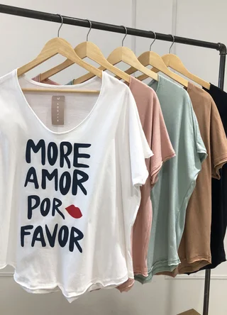 Remera MORE AMOR  - Vista 3