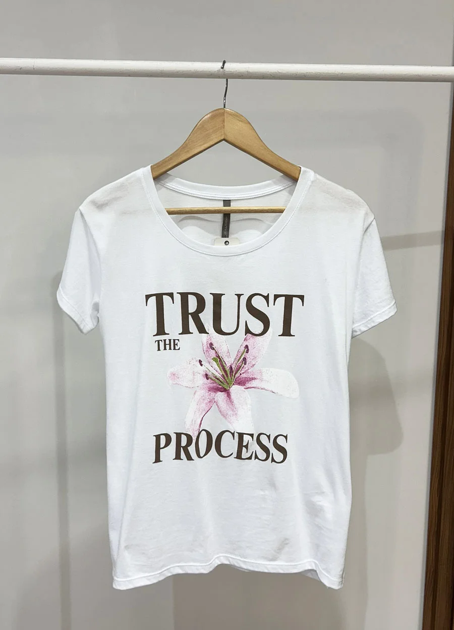 Remera TRUST PROCESS