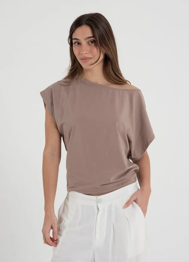 Remera jry spandex escote abierto 