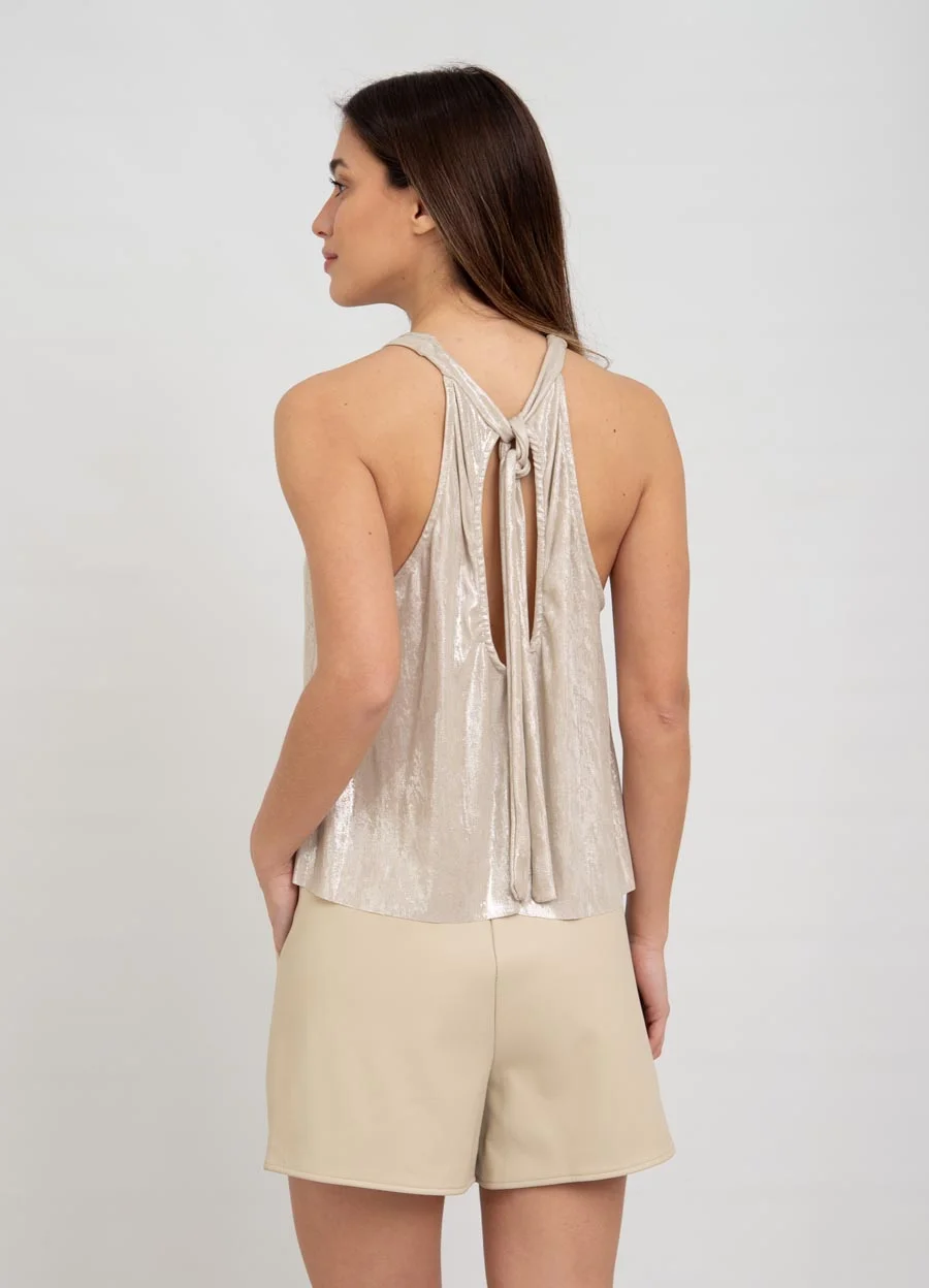 Blusa metalizada para atar abertura en espalda