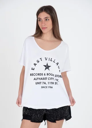 Remera EAST VILLAGE - Vista 2