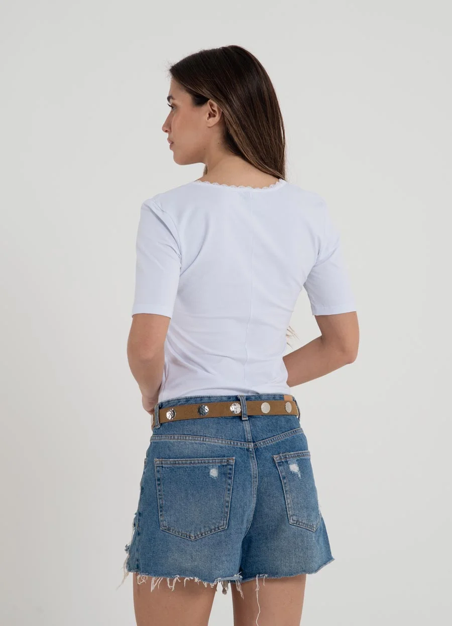 Remera jry spandex escote V con puntilla 