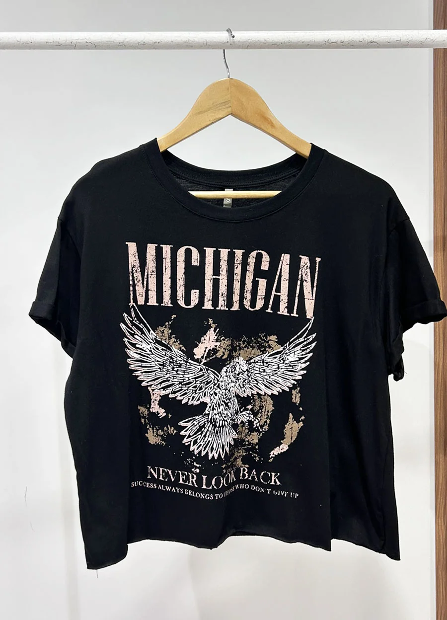 Remera MICHIGAN
