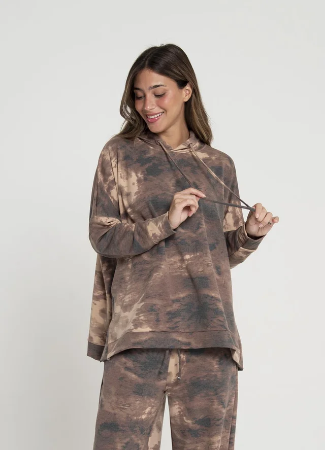 Buzo batik/print con capucha 